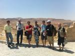 Grupo no alto da fortaleza de Masada.