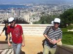 Guilherme e Andrei nos Jardins dos Bahai, em Haifa.