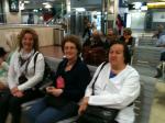 Irma, Célia e Maria Ivone na estação dos Trens de Alta Velocidade.