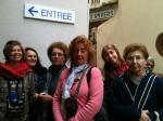 Grupo passeando nas ruas de Lourdes.