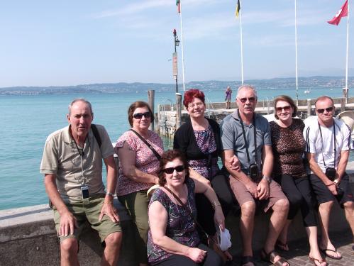 Grupo em passeio por Sirmione.