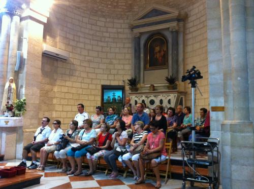 Na Benção para as Famílias em Caná da Galileia.