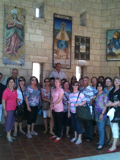Grupo na Basílica da Anunciação em Nazareth.