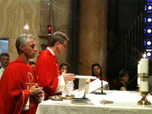 Nossa celebração na Basílica da Agonia, no Getsemani, Jerusalém.