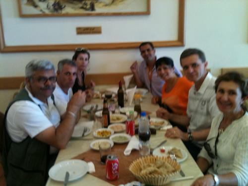 Nosso almoço com as guias Amal e Nanci de Belém.