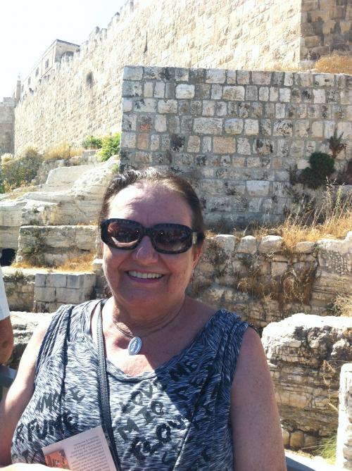 Pelas ruas de Jerusalém.