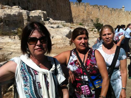 Pelas ruas de Jerusalém.