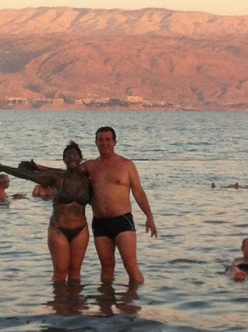 Brincando no Mar Morto!