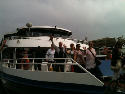 Em passeio de barco pelo Estreito de Bósforo, em Istambul.