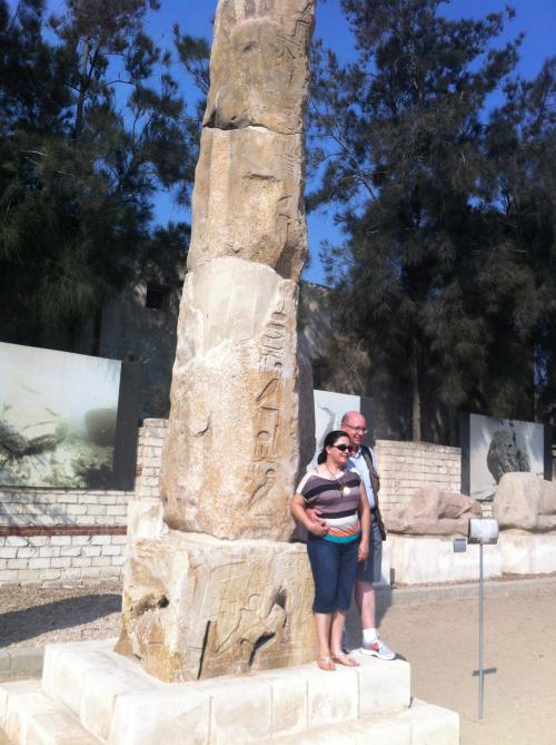 Visitando a Zona Arqueológica de Alexandria, Egito.