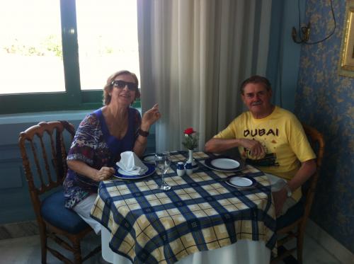 Almoço onde eram os escritórios do Palácio do Rei Faruk.