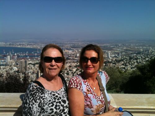 Foto desde os jardins dos Bahai em Haifa.