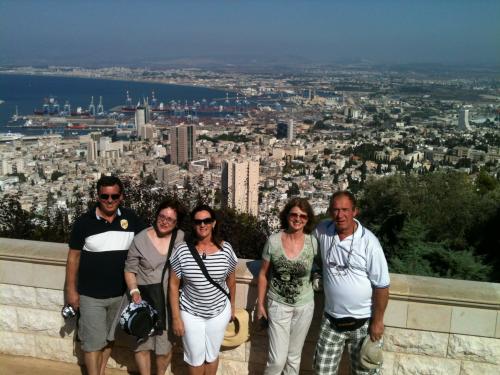 Foto desde os jardins dos Bahai em Haifa.