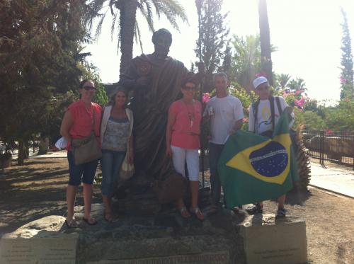 Parte do grupo Aleluia em Cafarnaum.