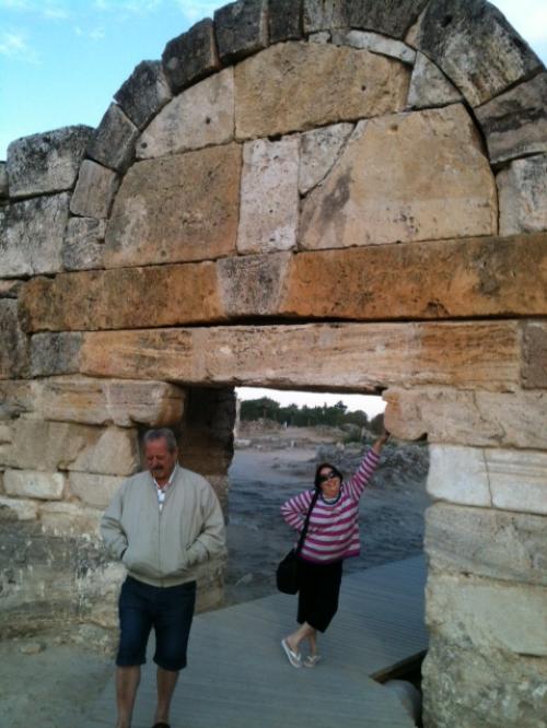 Araldi e Sandra em Pamukkale.