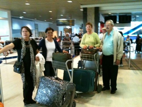 Sandra, Maria do Carmo, Vanda e Araldi em Porto Alegre.