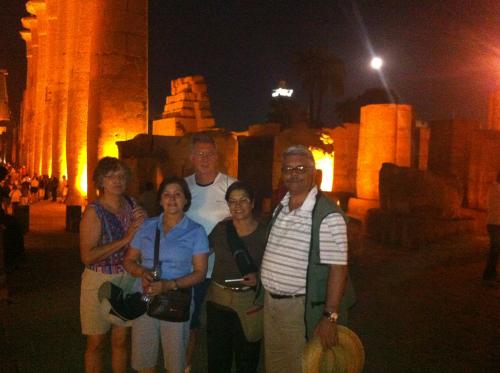 À noite no Templo de Luxor.