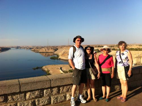 O Rio Nilo visto da barragem de Aswan.