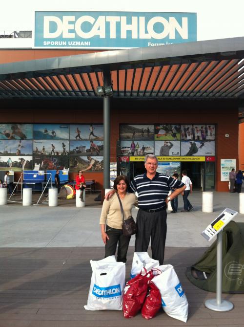 Ivan, Sandra e Paulo em momento Shopping Center...