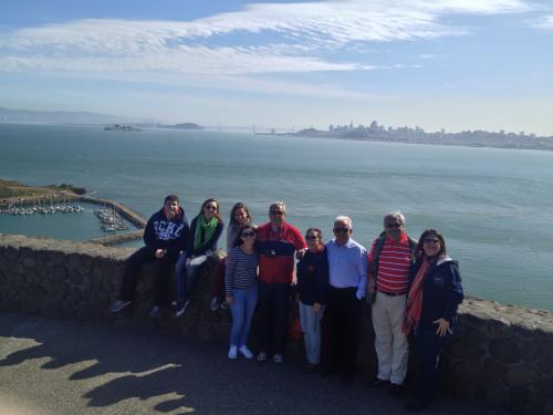 Grupo com São Francisco na paisagem!