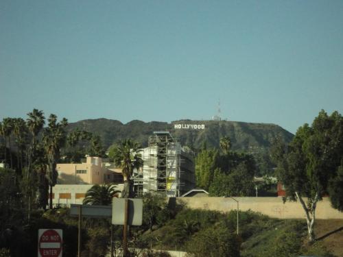 O famoso letreiro de Hollywood.