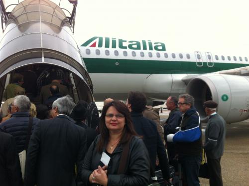 Em Roma, fazendo a conexão para Tel Aviv.