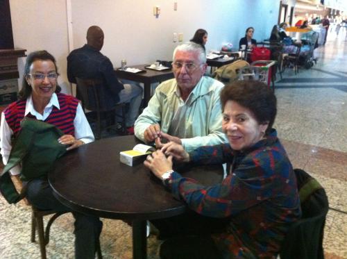 No aeroporto de Porto Alegre.