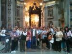 Visitando a Basílica de São Pedro, em Roma.