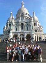 Grupo na Basílica do Sagrado Coração de Jesus em Paris.