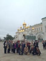 Visitando o Kremlin, em Moscou. 