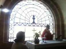 Celebrando em Dominus flevit, onde Jesus chorou sobre Jerusalém