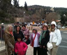 No local do nascimento de São João Batista, em Ein Karen, Jerusalém