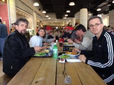 Almoço do grupo em Masada