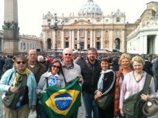 Chegando na Praça de São Pedro para a bênção do Papa