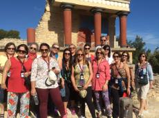 Grupo nas ruínas do Palácio do Rei Minos, em Creta