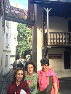 Visitando a casa onde nasceu Bernadete em Lourdes