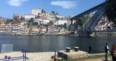 Bairro da Ribeira, no Porto