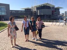 Passeando no Parque das Nações, em Lisboa. 