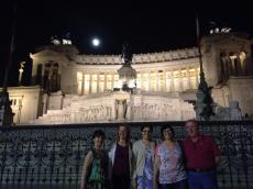 Praça Veneza, em Roma. 