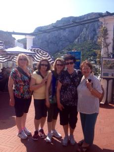 Passeio a Capri, Nápoles e Pompeia. 