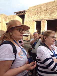 Passeio a Capri, Nápoles e Pompeia. 