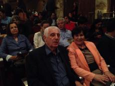 Assistindo o Ballet Folclórico. 