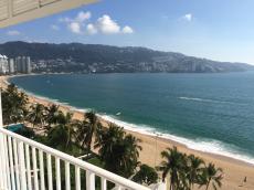 Vista da sacada de nosso apartamento em Acapulco