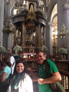 Visitando a Catedral de Puebla. 