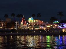 City Walk .