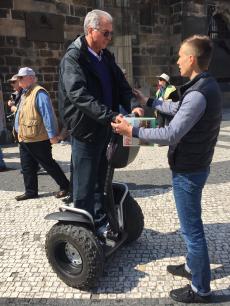Passeando por Praga.