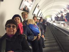 Passeando de metrô. 