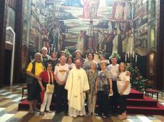 Missa na Basílica da Anunciação em Nazaré.