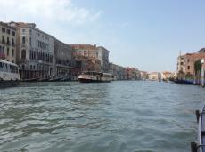 Passeando de Gôndola em Veneza