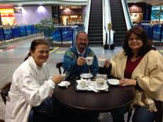 No aeroporto em Porto Alegre.